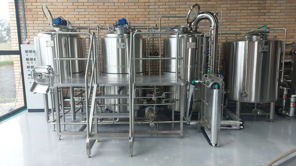 Jodoco Belgian Bistro en Equateur - Équipement de brasserie de bière de 500 L construit